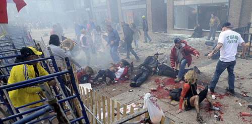 Cậu bé xấu số chờ cha ở vụ nổ bom Boston - 4