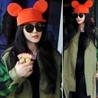 Xu hướng thời trang - Phạm Băng Băng siêu quậy ở sân bay