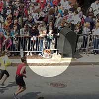 Tin tức trong ngày - Vụ đánh bom ở Mỹ: Hình ảnh nghi can bỏ chạy