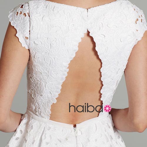 Váy cưới ren đem nét duyên cho nàng dâu - 20