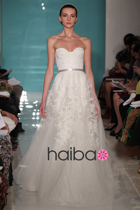 Váy cưới ren đem nét duyên cho nàng dâu - 8