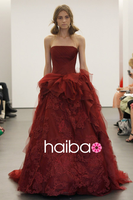 Váy cưới ren đem nét duyên cho nàng dâu - 12