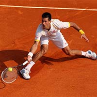 Thể thao - Cú ghi điểm may mắn của Djokovic
