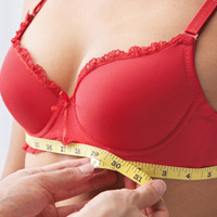 Sức khỏe đời sống - Trào lưu xăm nhũ hoa sẫm màu của phụ nữ