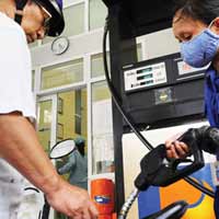 Tin tức trong ngày - Trước 7h tối nay, giá xăng lại giảm