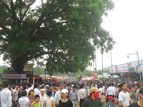 “Biển người” dâng hương ngày Giỗ Tổ - 2