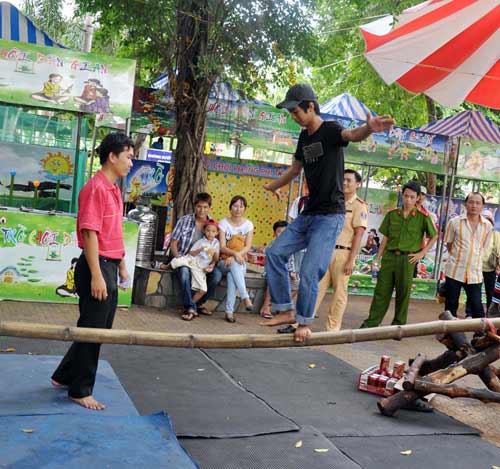 TPHCM: Tưng bừng lễ Giỗ Tổ Hùng Vương - 7