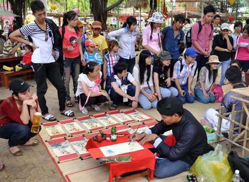 TPHCM: Tưng bừng lễ Giỗ Tổ Hùng Vương - 10