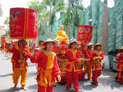 TPHCM: Tưng bừng lễ Giỗ Tổ Hùng Vương - 3