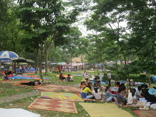 Xé rào, leo dốc dâng hương đền Hùng - 10