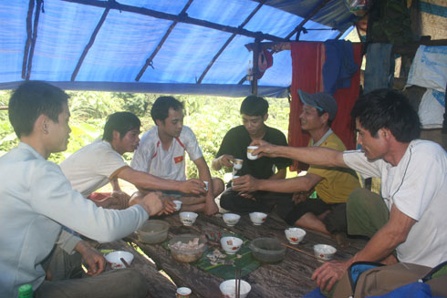 Kiếp đá đỏ: Sinh tồn ở rừng hoang - 2