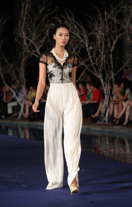 Đã mắt xem tuần lễ thời trang Thu Đông - 16