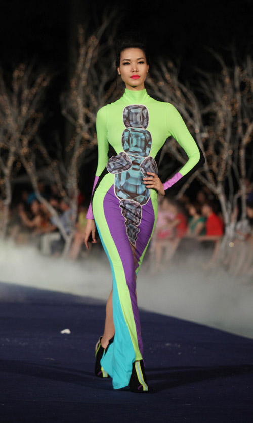 Đã mắt xem tuần lễ thời trang Thu Đông - 17