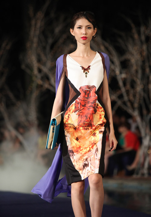 Đã mắt xem tuần lễ thời trang Thu Đông - 18