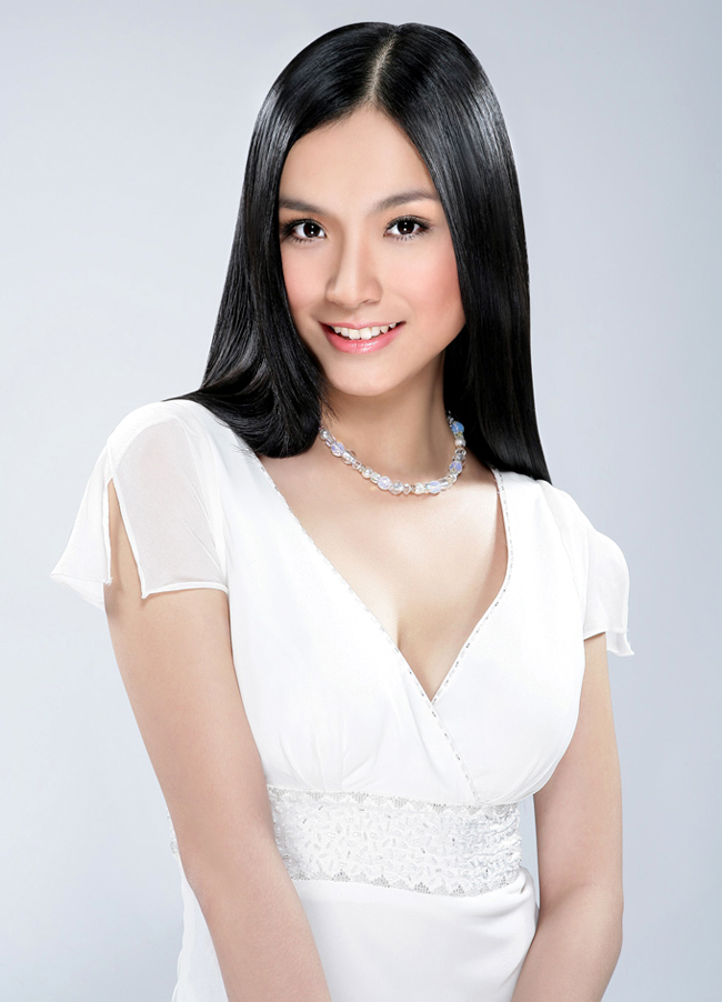 Hoa hậu Thùy Lâm là người khá kín tiếng trong showbiz dù cô có bảng thành tích đáng nể