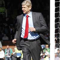 Bóng đá - HLV Wenger "chạy marathon" tại Fulham