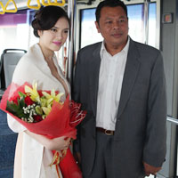 Hậu trường phim - Thôi Đại sứ, Nhã Kỳ vẫn được sủng ái