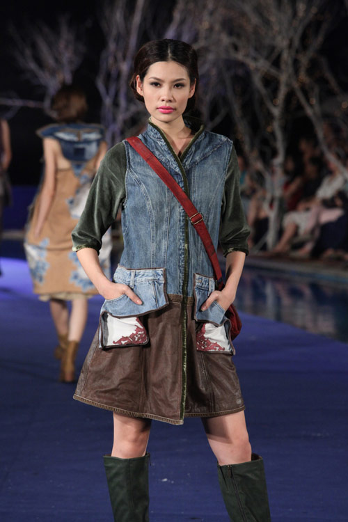 Hoa hậu Thùy Dung cực "chất" với denim - 11