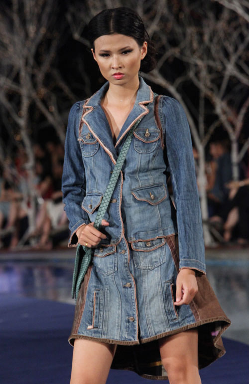 Hoa hậu Thùy Dung cực "chất" với denim - 8