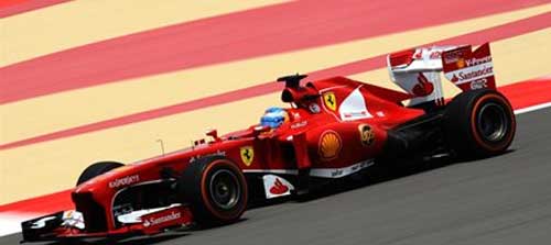 F1- Phân hạng Bahrain GP: Nico Roberg bất ngờ đoạt pole - 1