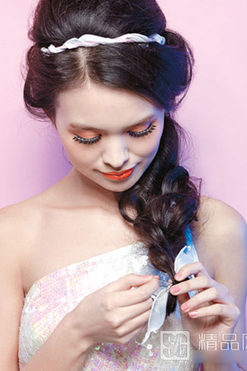 5 kiểu tóc cưới đẹp và dễ thực hiện - 12