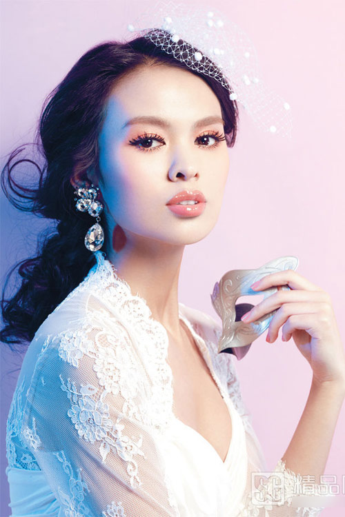 5 kiểu tóc cưới đẹp và dễ thực hiện - 1