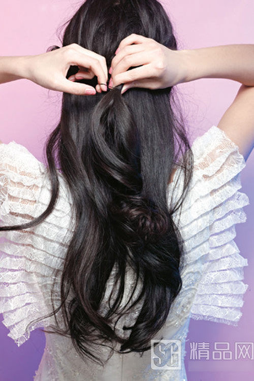 5 kiểu tóc cưới đẹp và dễ thực hiện - 4