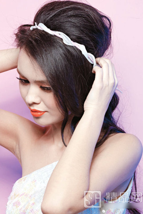 5 kiểu tóc cưới đẹp và dễ thực hiện - 10