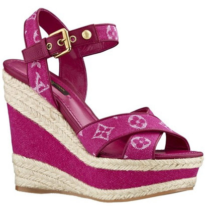 Êm chân nịnh dáng với sandal đế xuồng - 5