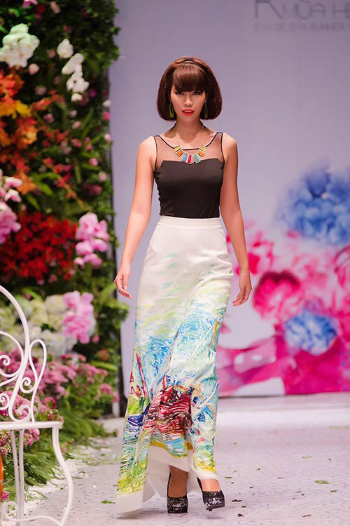 Ngọc Oanh tựa thiên thần trên sân khấu - 15