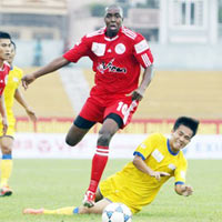 Bóng đá - V6 V-League: Những “số 1” trở lại