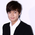  - Lee Min Ho bảnh bao đi ăn cưới