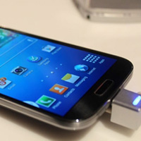 Galaxy S4 phiên bản vỏ kim loại sắp ra mắt