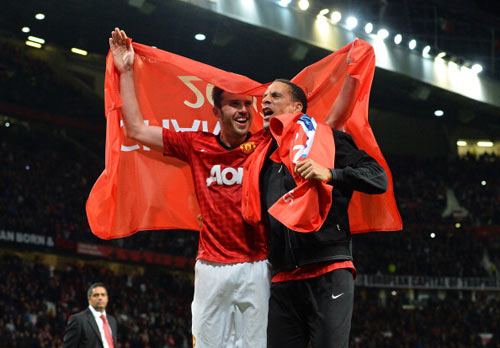 Niềm vui vỡ òa của thầy trò Ferguson - 5