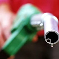 Thị trường - Tiêu dùng - Dầu thô tăng giá liên tiếp ba phiên