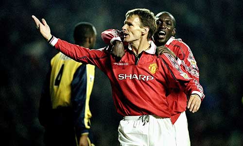 Điểm lại những mùa giải thành công của MU - 9