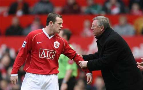 Rooney “lờ” Sir Alex: Giọt nước tràn ly? - 2
