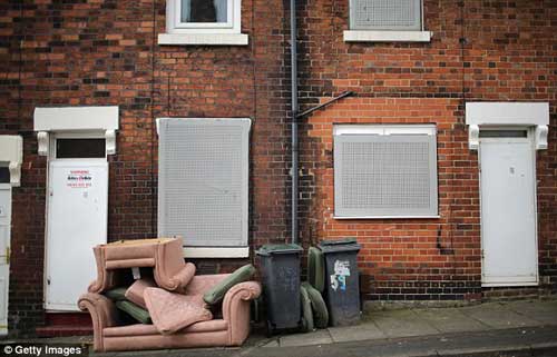 Anh: Đổ xô mua nhà giá... 1 bảng - 2