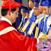 Giáo dục - du học - Đà Nẵng: 15 năm trải thảm thu hút nhân tài