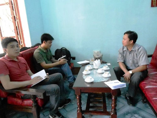 Ngôi trường vừa học vừa... tát nước - 4