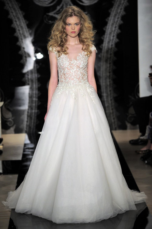 Bay bổng thăng hoa với váy cưới 2014 - 2