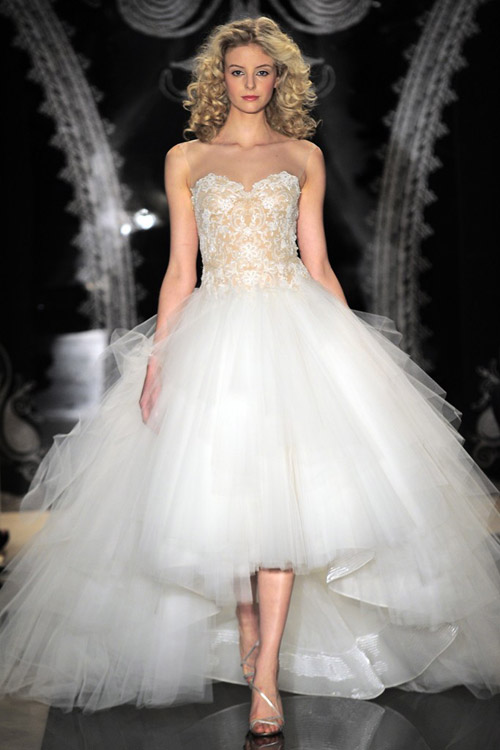 Bay bổng thăng hoa với váy cưới 2014 - 13