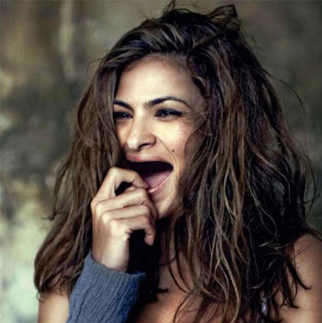 Hết hồn khi sao bị ''rụng răng''! - 12