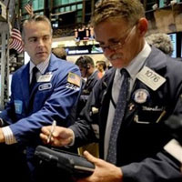 Tin chứng khoán - Cổ phiếu viễn thông giúp Phố Wall hồi sinh