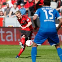 Bóng đá - Siêu phẩm sút xa đẹp nhất V30 Bundesliga