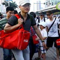 Tin tức trong ngày - Người dân vật vã về quê nghỉ lễ