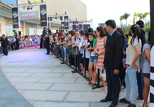 Kim Bum liên tục nói "Anh yêu em" với fan - 11