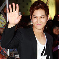 Hậu trường phim - Kim Bum liên tục nói "Anh yêu em" với fan