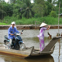 Bợm nhậu miền Tây: Rượu vào… “đổi vợ”