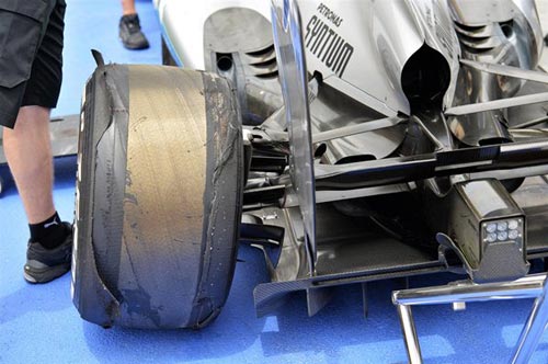 F1: Red Bull cam chịu lốp mới - 1